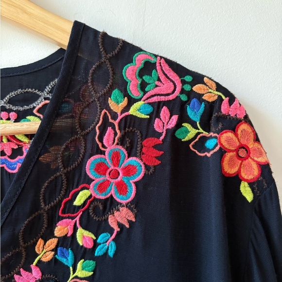 Misa Los Angeles Black Floral Embroidered Top - Picture 8 of 12